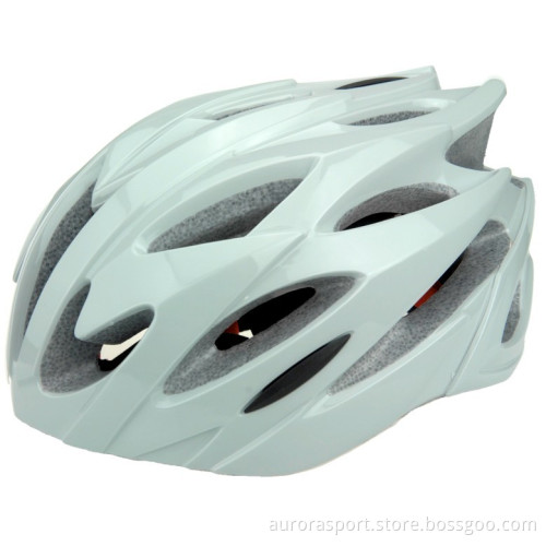 Motorbike helmet with EPS In-mold shell construction